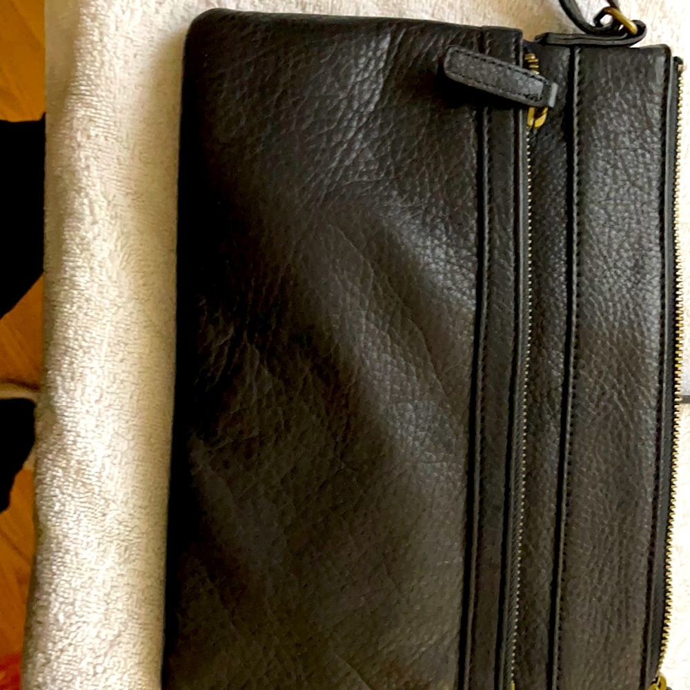 Black purse like new